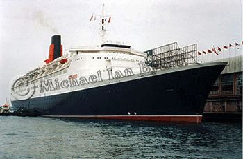 QE2 Starboard view
